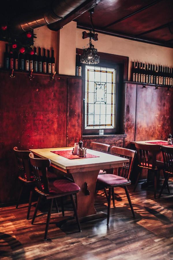 嘎斯豪斯祖姆楼温酒店 美因河畔法兰克福 外观 照片